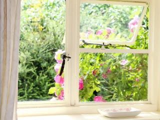Box Cottage - Eastling - 3