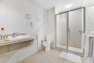 Aura Inn Tiba Pyramids Hotel - Banī Ghālib - 7