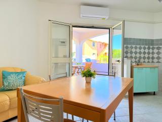 House Aenjoy - Appartamento con veranda a pochi minuti da Cala Liberotto - 6