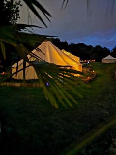 Bell Tent Village Parks - Nottingham - 6