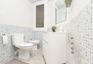 3 bedroom apartment next to Plaza - 1