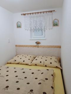 Domček pri vodopáde - 4