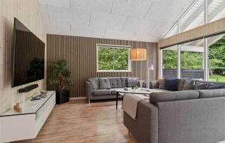 Amazing Home In Glesborg With Sauna - Fjellerup Strand - 8