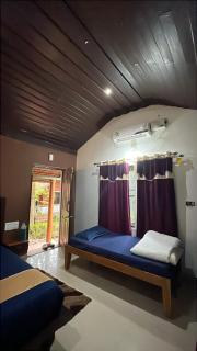 Twin Cozy Cottages - Madikeri - 5