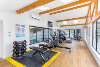 Tranquil Pine Lake Cabin Getaway Indoor Pool, Gym & Onsite Dining - Warton - 9