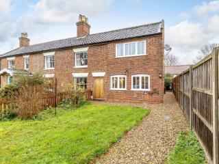 Wheelwrights Cottage - Rumburgh - 0