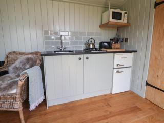 The Garden Hut - Wrexham - 5