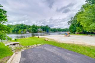 Access to Lake Barcroft Falls Church Family Apt - Falls Church - 9