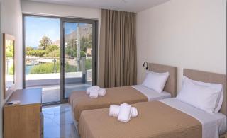 Phoenix Coastal Heaven - Loutro - 9