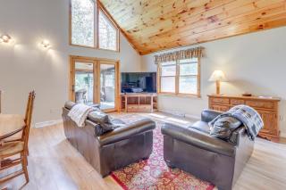 Peaceful Family Cabin on Schroon River! - Warrensburg - 6
