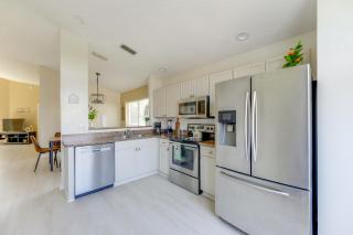 Sunny Skies and Disney Days Davenport Home with Pool! - 1