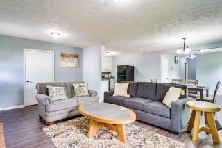 5 Mi to Dtwn Family-Friendly Fayetteville Home! - Fayetteville - 8