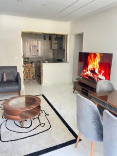 Elegant chic apartment on green view in the heart of degla maadi - Il Cairo - 7