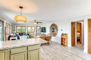 Steps to Powers Lake Wisconsin Family Home - Burlington - 2