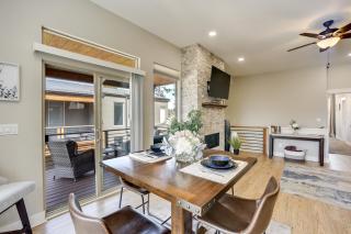 Dtwn Woodland Park Townhome with Covered Deck - 8