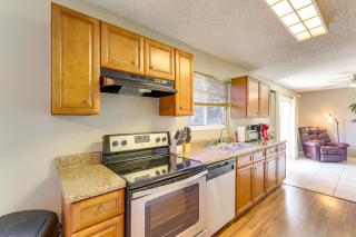 6 Mi to Beach Port St Lucie Home with Fenced Yard - Eden - 4