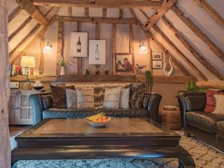Woolhouse Barn - Hunton - 0