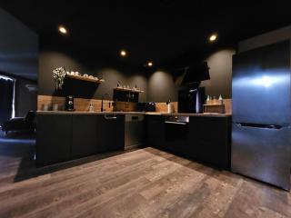 Blackwood - Calais - 9