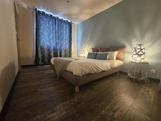 Blackwood - 6
