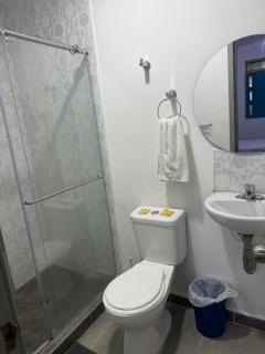 Habitación Privada Amplia y Tranquila cerca del Parque Principal 1 - Salento - 4
