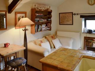 Mushroom Cottage - Castleton - 9