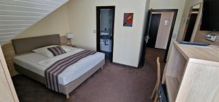 Hotel & Restaurant Grotehof - Minden - 9