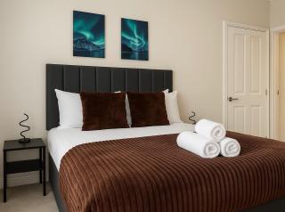Cosy 4-Bed - Sleeps 7 Garden - Birmingham - 0