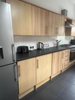 Cosy 4-Bed - Sleeps 7 Garden - Birmingham - 4