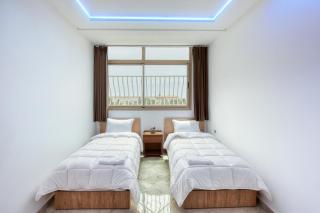 White Majorelle Mar - Agadir - 8