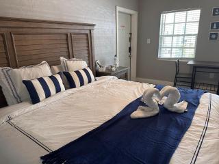 Twin Palms Motel - Titusville - 2