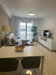 Precioso apartamento en primera linea de playa en Caleta de Vélez - Caleta De Velez - 7