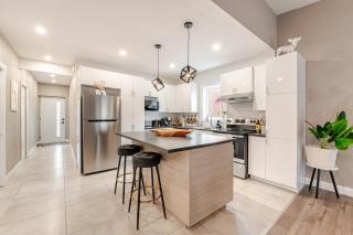 Bohemian vibe 2 bedroom Free Parking Brand New - Montréal - 4