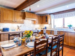 4 Bed in Gillingham 80670 - West Stour - 9