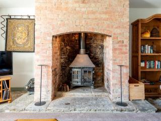 4 Bed in Gillingham 80670 - West Stour - 3
