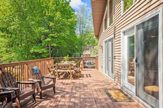 Mews Mountain House by AvantStay Walk to Beach Hot Tub Game Room - Albrightsville - 8