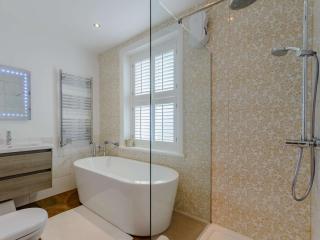 3 Bed in Harrogate 90032 - Harrogate - 2