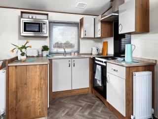 Heather View Leisure Park - Ivy Caravan 8 - Stanhope - 4