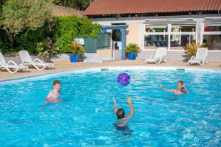 Camping 3 étoiles - Piscine - ccbbh0a - Sussargues - 1