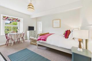 Host & Stay - Bell Cottage - Kirknewton - 0