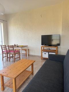 Lavrio Suites - Agia Marina Mikrolimanou - 4