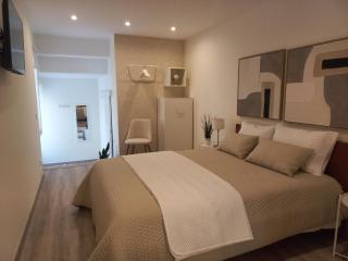 Modern, Spacious and Quiet Private Studio in Nazaré - Near Funicular - Nazaré - 9