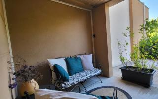 Côté Golf, bel appartement RDC avec terrasses dans Golf, piscine, tennis, à 5mn de l'Isle sur la Sorgue - Saumane-de-Vaucluse - 3