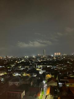 Nita's Sweet Apartment Gunawangsa Manyar 2BR - close to Unair Galaxy Mall - Surabaya - 8