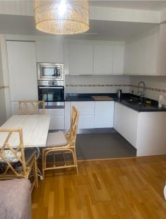 Apartamento centro de Foz con piscina - Foz - 9