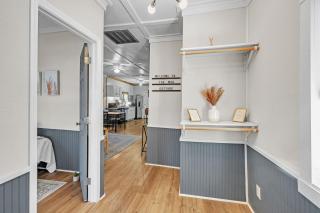Mod Cottage - 4