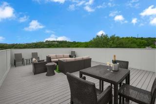 Rooftop Large Backyard Fire Pit Near Downtown Nashville - Nashville - 9