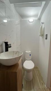 new apartment in front of the park - Medellín - 7