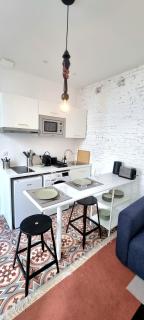 Grand studio avec terrasse - Gare - Metro - Wifi - 6