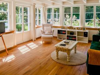 Cozy Forest Cottage Near Klingen Trail - Solingen - 0