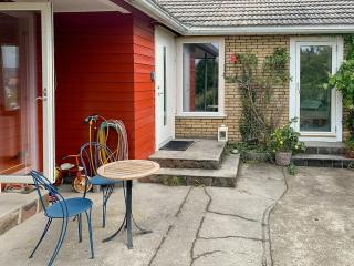 Idyllic Cabin With Sea View On Peaceful Island - - 1